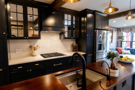 Charleene's-Houses-MD-baltimore-towson-kitchen-renovation-dark-black-cabinets-brass-cabinet-hardware